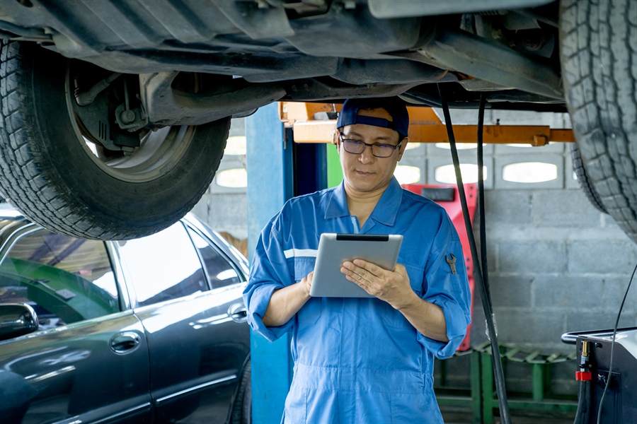 Bingo Tire & Auto Service Virginia State Inspection in Norfolk